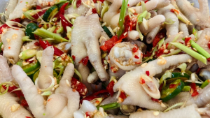 Chn G — Vietnamese Food (Đồ ăn Việt Nam) option 51
