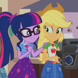Tumblrea1bf5f24392e0f49ec79d71c9d122735850c3f6250 — Rate My Little Pony Ships (MLP and EG) option 35