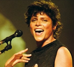 Cassia Eller — Melhores cantores brasileiros option 13