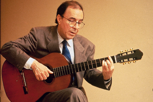 Joao Gilberto — Melhores cantores brasileiros option 36
