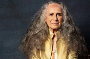 Maria Bethania — Melhores cantores brasileiros option 55