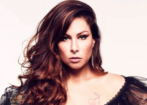 Pitty — Melhores cantores brasileiros option 70