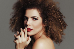 Vanessa Da Mata — Melhores cantores brasileiros option 87
