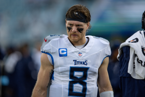 Zzzzz 1764275336img2623 — NFL QBs 2026-2027 option 51