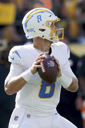 Zzzzz 1764276741img2638 — NFL QBs 2026-2027 option 65