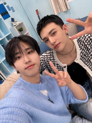 Hyunsung 1 — Stray Kids units option 15