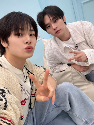 Jeongho 1 — Stray Kids units option 16