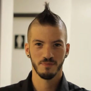 18e080b0939ae25ef7767a3801f61a6e — josh dun hairstyle tier list option 3