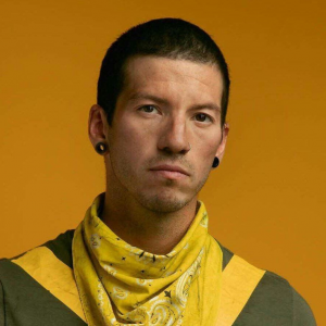 66c2f8fd00402e129c68124b990b8aab — josh dun hairstyle tier list option 10