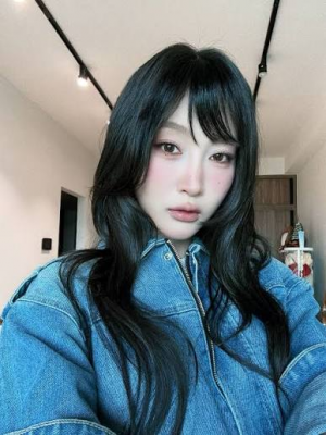Nghệ sĩ trong lĩnh vực âm nhạc ( Vietnamese ) — option 60