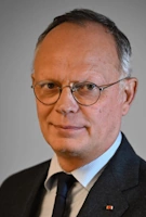 Edouardphilippepresi2027 — Présidentielle 2027 France Candidats option 9