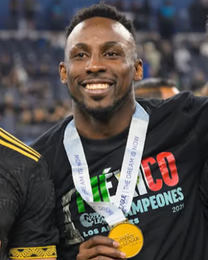 Quinones — BALLON D'OR 2026 option 22