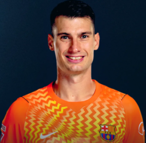 Livakovic — Barcelona 26/27 option 19