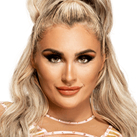 Tiffany Stratton — wwe 2k25 draft roster option 147
