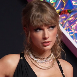 Taylorswiftatthe2023mtvvideomusicawards3 — Pop Girls in 2026 option 115
