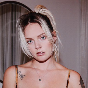 Tove Lo — Pop Girls in 2026 option 120