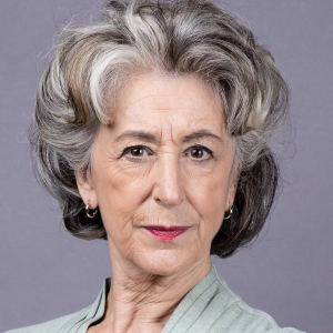 Evelyn 3jpg — Coronation Street Character 2022 Tier List option 38