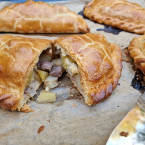 Cornish Pasty — British foods option 16