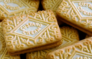 Custard Cream — British foods option 20