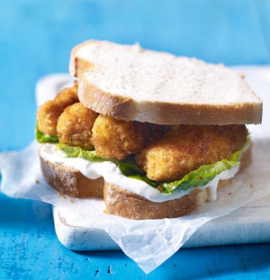 Fishfinger Sandwich — British foods option 25