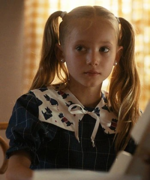 Hollyseason4jpeg — All Stranger Things Characters Tier List option 32