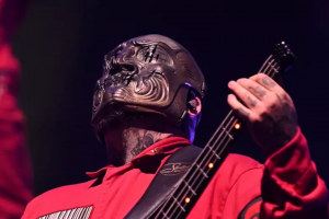 Zzzzz 1726021669attachment Slipknotvman — Complete Slipknot mask Tier list option 138