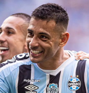 Gremioshowzapng — ATACANTES BRASILEIRAO option 39