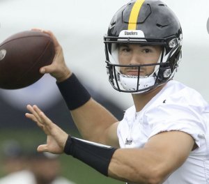 919163b2 56f0 4ab1 Bf8f Cec63d16df0ejpeg — NFL QBS 2022-2023 option 21