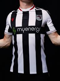 F1d74075 311d 4b5d A6bf 29fc9ed622f2jpeg — All 92 English Football Kits 22/23 option 75