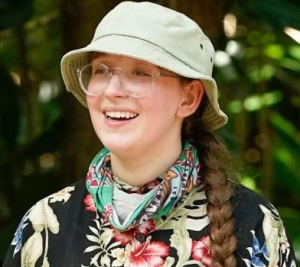 42lydiapng — Survivor New Era Players option 27