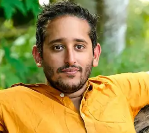 42omarpng — Survivor New Era Players option 31