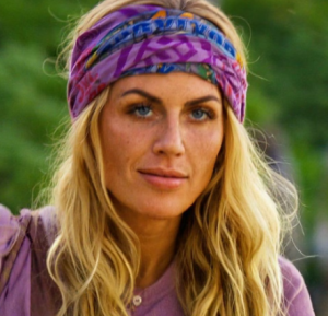 44carolynpng — Survivor New Era Players option 57