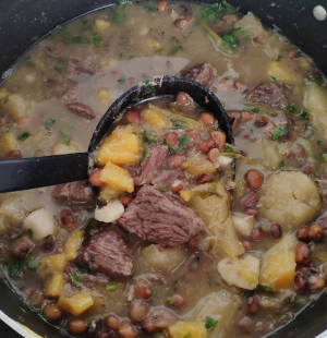 Mote De Guandjpg — Sopas de Colombia option 8