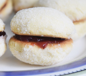 Besopng — Pan Dulce de México option 1