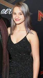 Lila Barton — marvel sxy actrices option 27