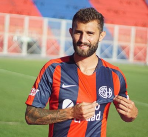 Peruzzijpg — San Lorenzo Jugadores (2010 - Actualidad) option 79