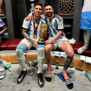 20230203175752jpg — Twiteros FC option 120