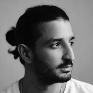 Zzzzz 1676972930smartselect Instagramjpg — Iranian Persian Rappers from PersianRap - رده بندی رپفارسی option 14