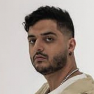 Zzzzz 1676973498smartselect Instagramjpg — Iranian Persian Rappers from PersianRap - رده بندی رپفارسی option 26