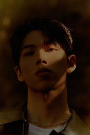 Khakiijpg — Korean Rapper Tier List option 61
