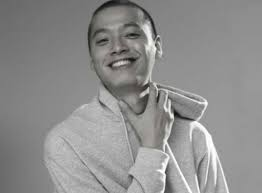 Zzzzz 1677521443e Sensjpg — Korean Rapper Tier List option 144