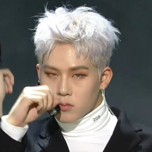 En7tmdxx0aasza0jpg — jooheon hairstyles and hair colors tier list option 21