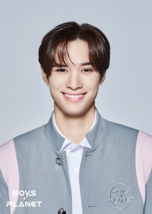 Ugh Jay Grossjfif — boys planet option 45