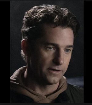 Matthepng — You Netflix Characters ( season 1 - 4) option 30