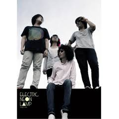 Zzzzz 1686200109119ee883 99a1 4669 Ba75 99883c9c13bf — Thai albums of all time option 39