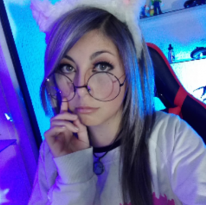 Zzzzz 1691022918yuuh Yuuh — Chile Streamers option 173