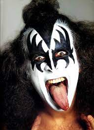 Gene Simmons — Greatest rock singers of all time option 18