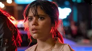 Images 5 — Different Jenna Ortega's pic option 18