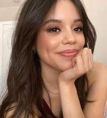 Tlcharg 2023 07 07t025747765 — Different Jenna Ortega's pic option 35