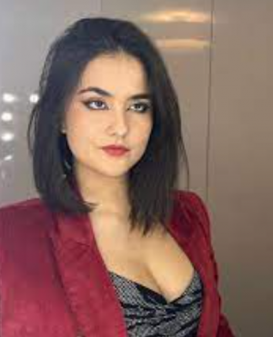 Captura De Pantalla 2023 08 15 000736 — Actrices peruanas option 14